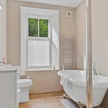 Apartamento Pass The Keys Yew Tree Stunning With Sea View
