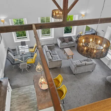 Pass The Keys Yew Tree Stunning With Sea View Apartamento
